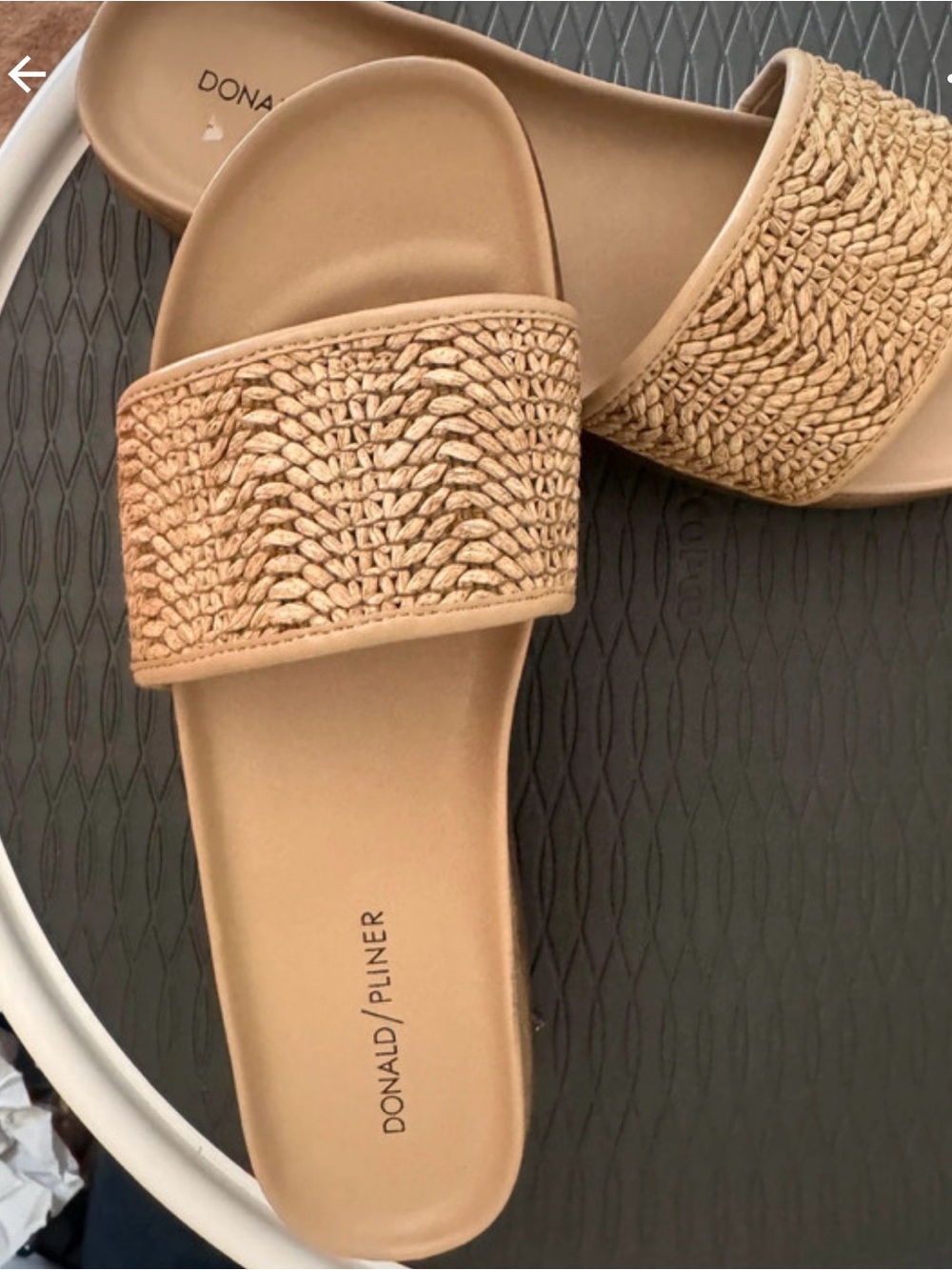 Forever 21 Tan Woven Slide Sandals